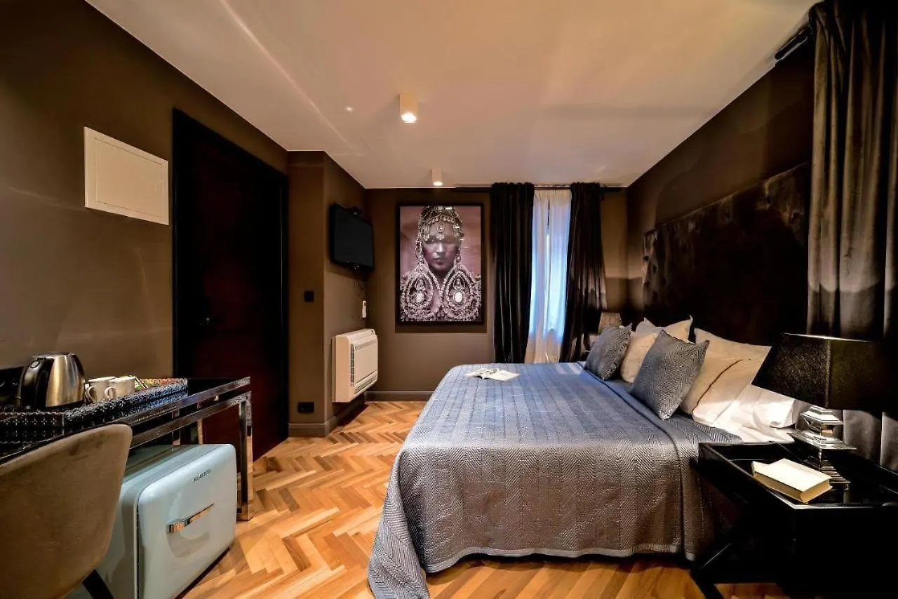 Artale 07 Design Rooms II Σπλιτ